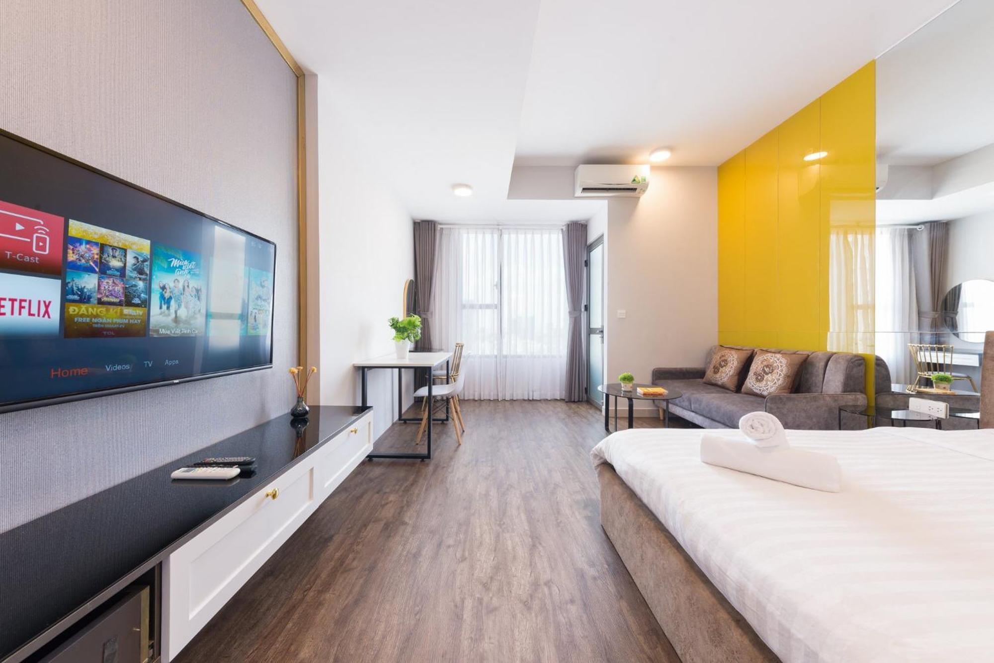 Stellar Cbd Rivergate Apartment - Pool - Free 4G Sim For 3 Nights Ho Chi Minh City Exterior photo